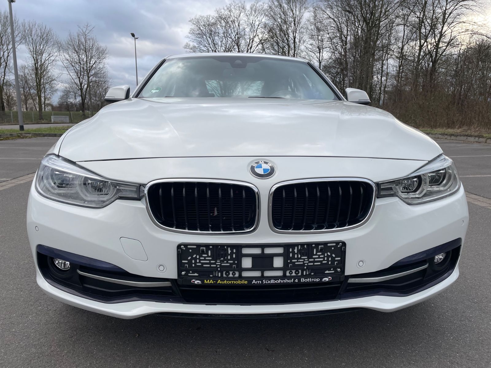 BMW 320 d Sport Line*NAVI*LEDER*LED*EURO 6