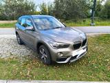 BMW X1 sDrive18i.  F48 Automatik - BMW X1 F48 mit Benzin-Antrieb