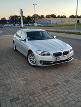 BMW 535i xDrive A Luxury Line Luxury Line - BMW 535: 535i Xdrive