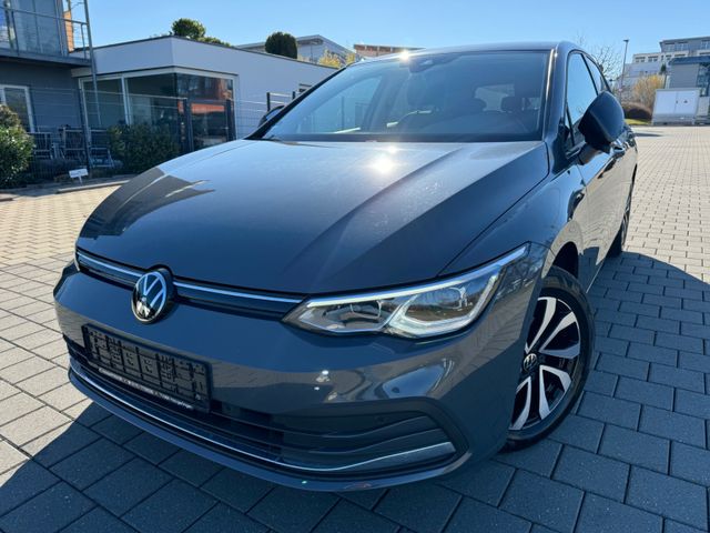 Volkswagen Golf VIII Active NAVI*XENON*KAMERA*MTL*PDC*