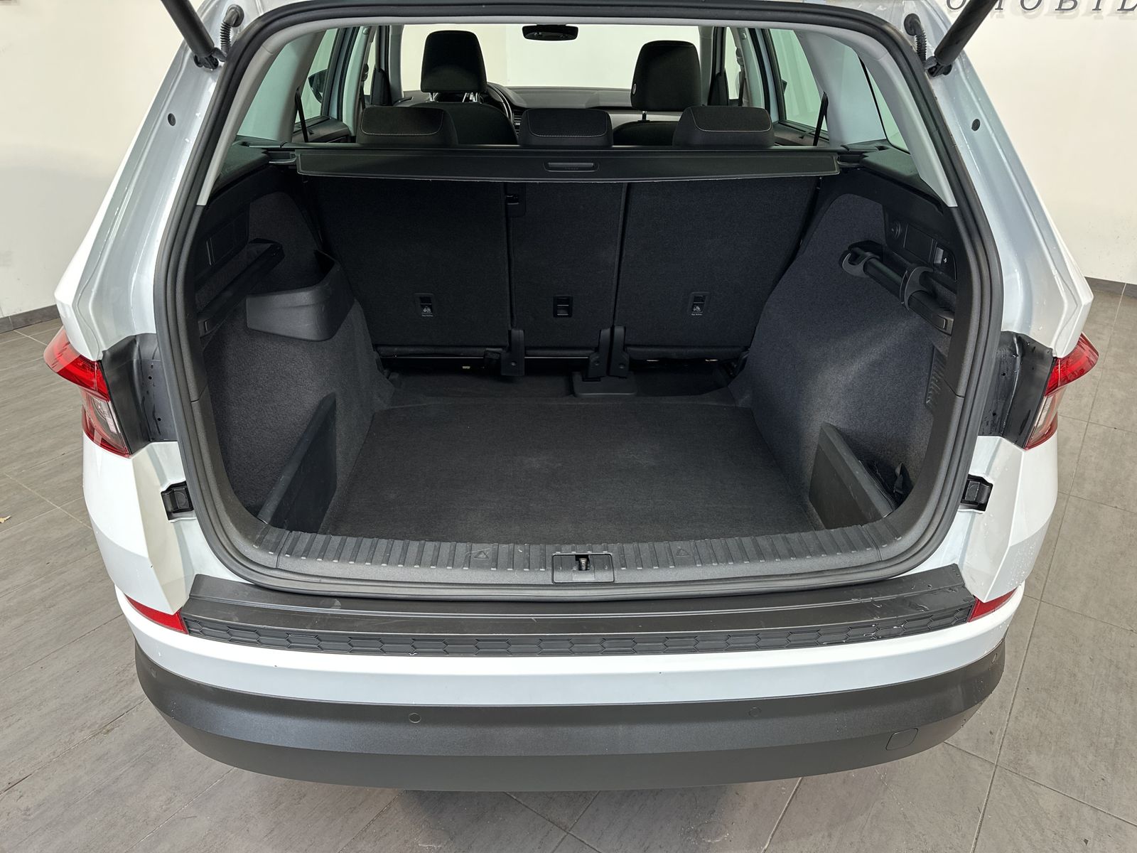 Fahrzeugabbildung SKODA Kodiaq 2.0 TDI DSG Clever NAV+LED+AHK+KAMERA+ACC