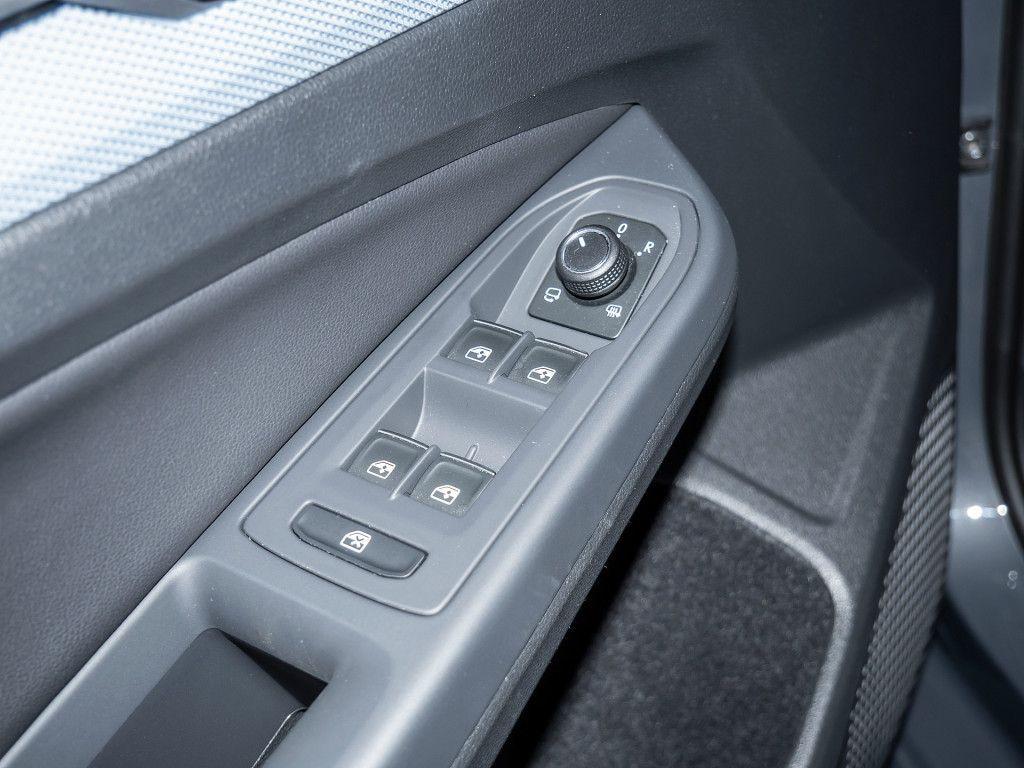 Volkswagen Golf VIII 1.5 eTSI Goal Pano Navi AHK LED-Plus, миниатюра 19
