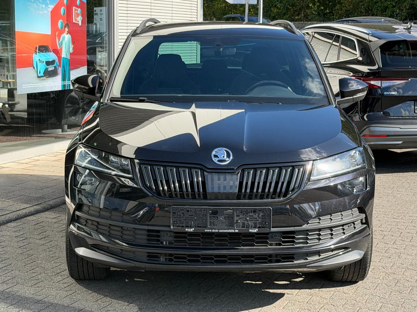 Fahrzeugabbildung SKODA Karoq 2.0TSI Sportline 4x4 DSG LED+NAVI+SHZ+TEMP