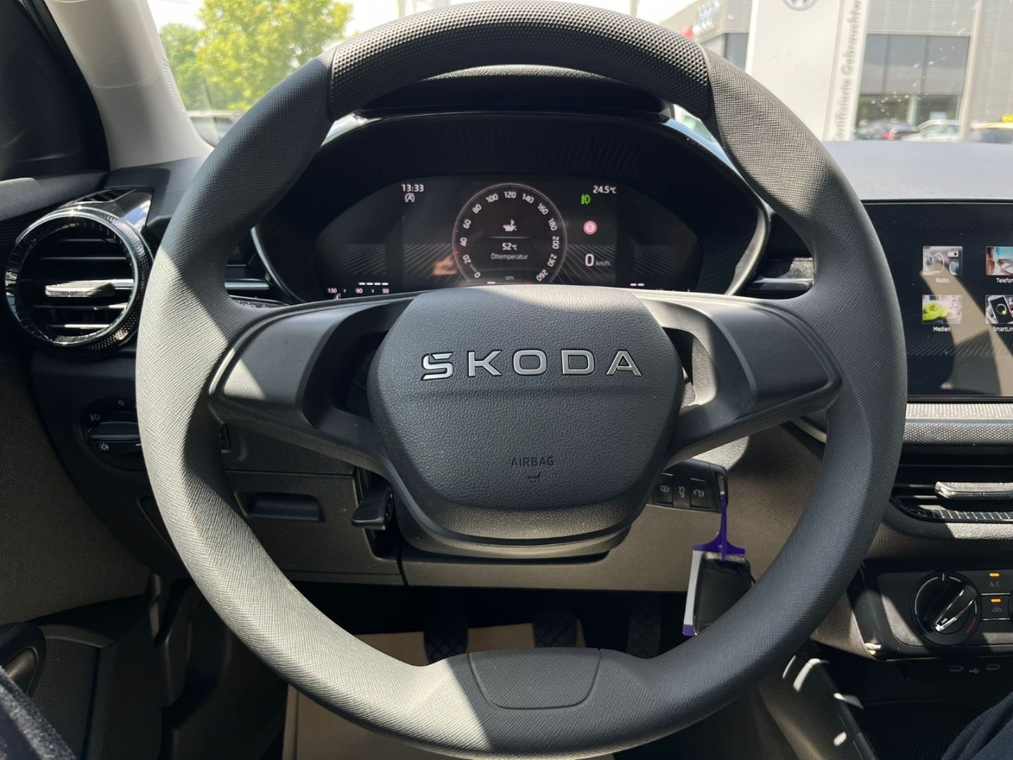 Fabia Essence 1.0 SHZG*Klima*PDC*LED*4-Türen