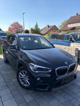 BMW X1 sDrive18i 140 PS | 61 Tkm | TÜV neu 