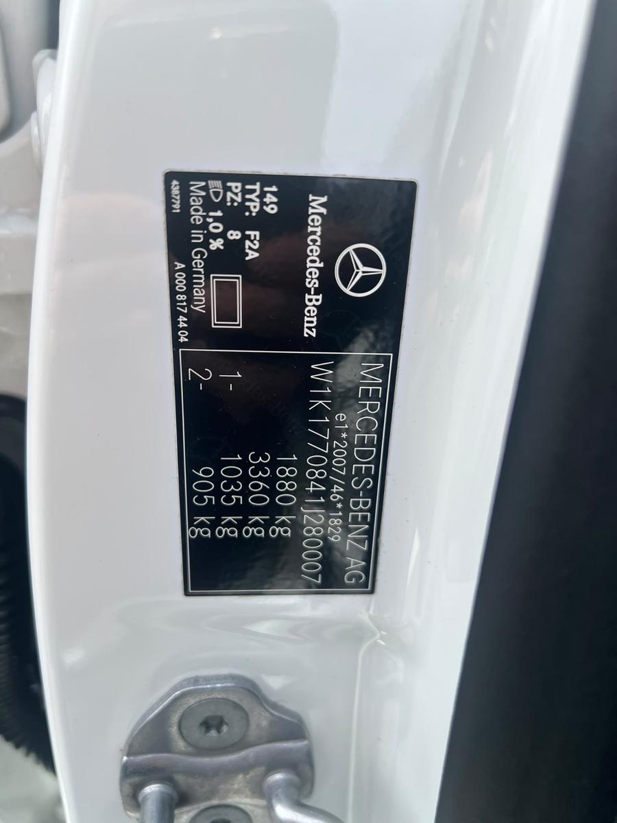 Mercedes-Benz A 180 2x AMG-LINE PANORAMA LED NAVI KAMERA P