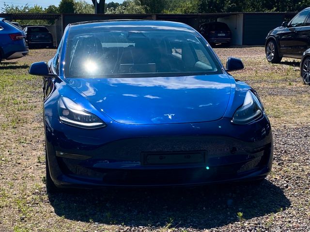 Tesla Model 3 AWD Dualmotor Long Range EU-Car 1Hand