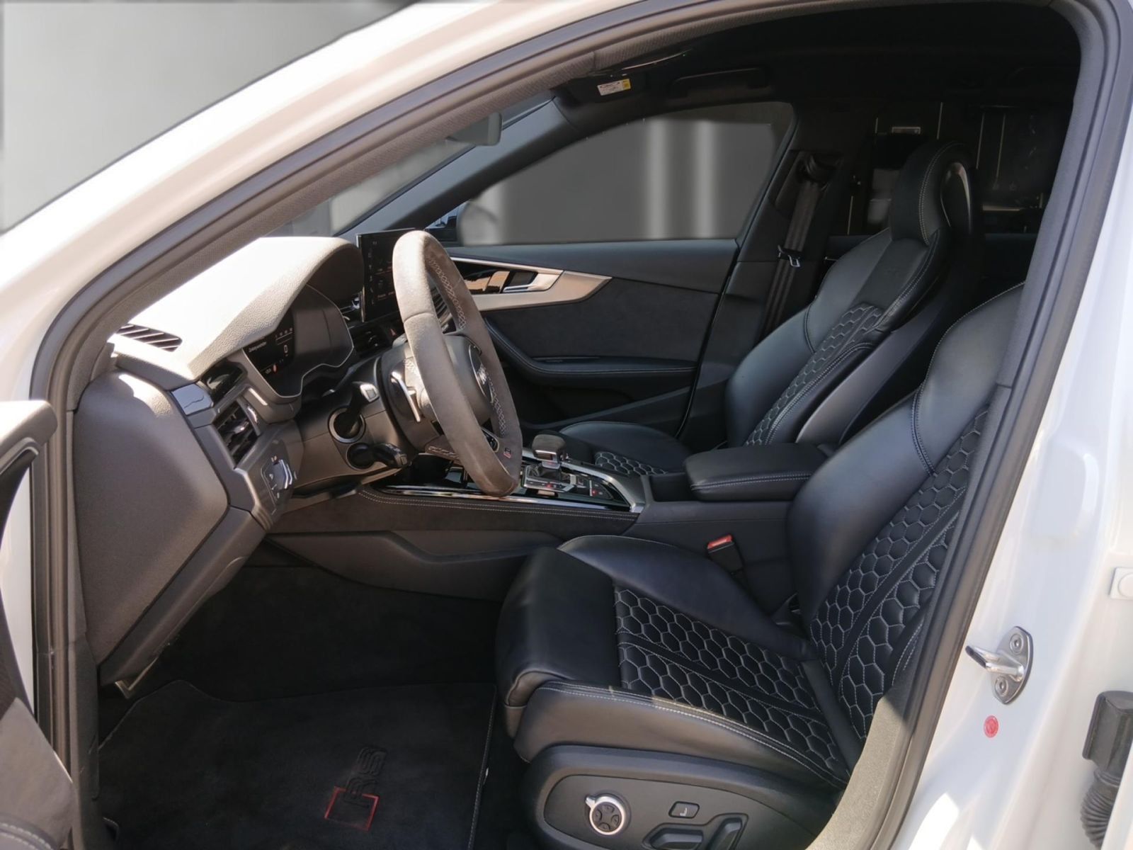Audi RS4 Avant *MATRIX*competition+*RS-AGA+*R-CAM* foto 10