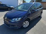 Volkswagen Sharan- AHK+ACC+DAB+PANORAMA+KAMERA - blaue Volkswagen Sharan