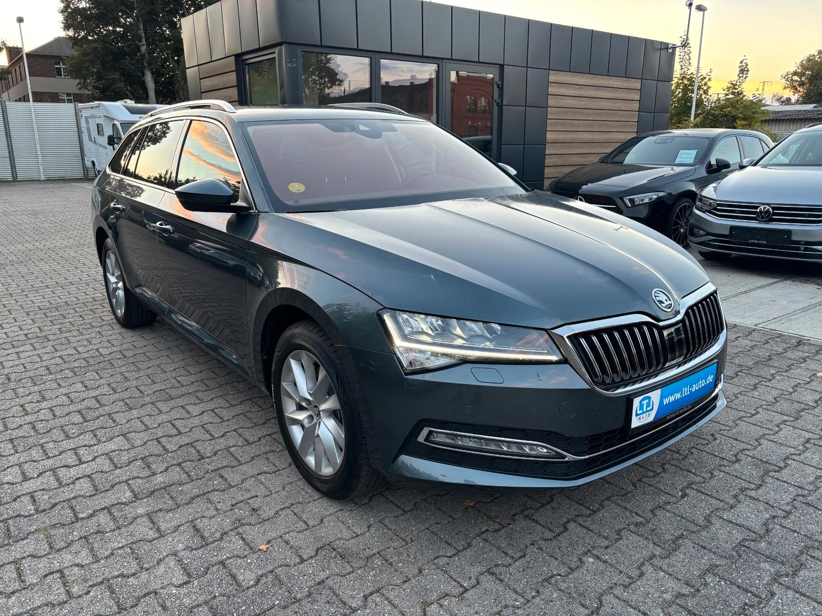 Skoda Superb Combi 2.0TDI DSG 150PS Navi Leder KAMERA