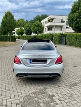Mercedes-Benz MB C300 AMG Pano Burmester 19Zoll LED TÜV 6/25 - Mercedes-Benz C 300 in Düsseldorf