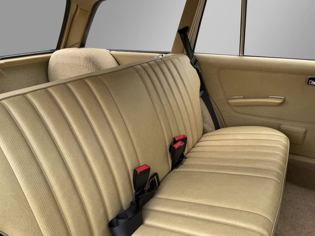 Mercedes-Benz W123 200 T*1.Hand*1.Lack*Kein Rost*Original*