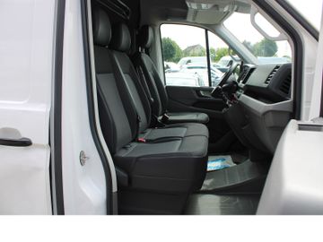 Volkswagen Crafter - 11