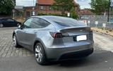 Tesla Model Y SR * WIE NEU* 5500KM* EAP* AHK - gebrauchte Tesla Model Y aus dem Jahr 2024