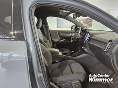 Foto Nummer 11: VOLVO XC 40