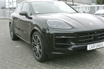 Porsche Cayenne - 2