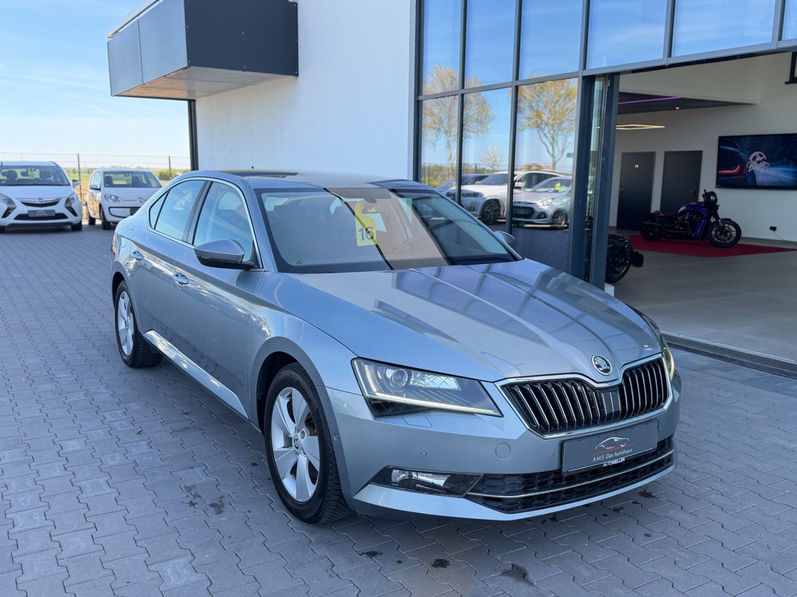 Superb Lim. Ambition 2.0 TDI Navi Bi-Xenon