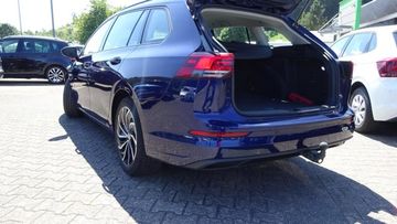 Fotografie des VW Golf VIII Variant 2.0 TDI Life*AHK*Navi*Bus.Pake
