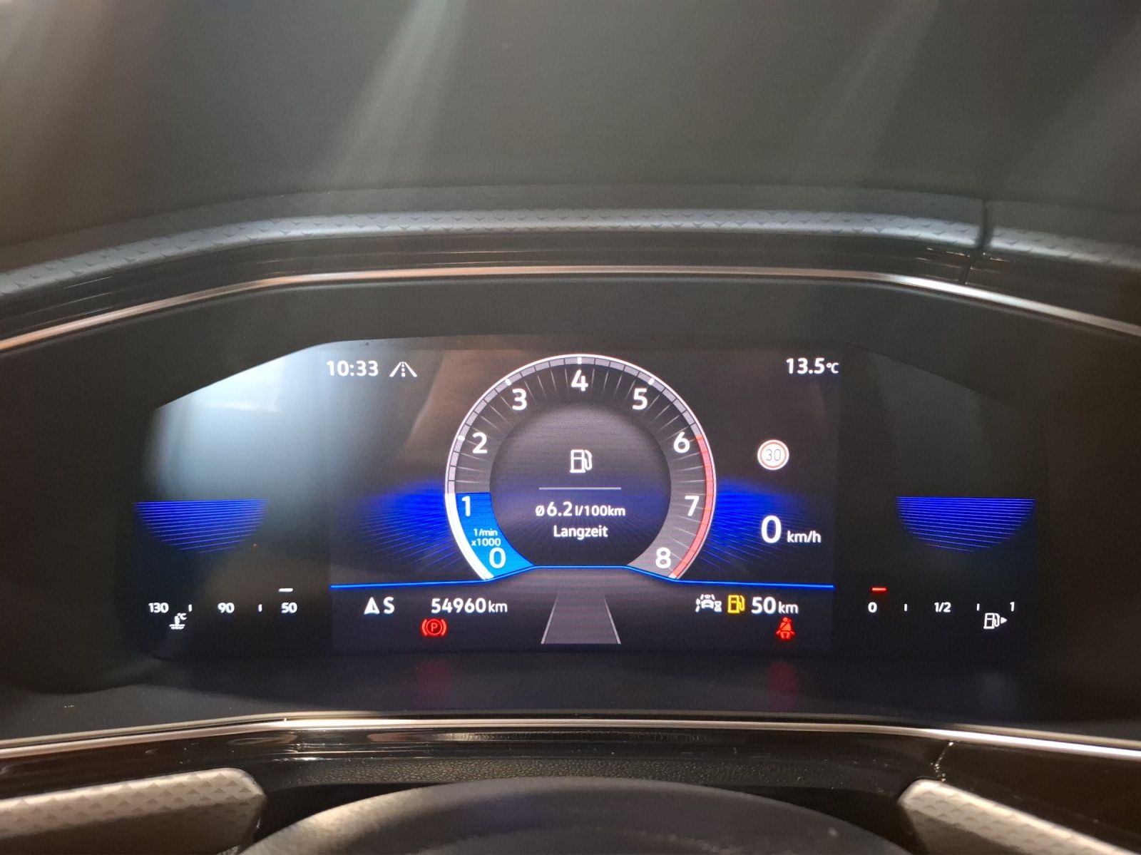 Fahrzeugabbildung Volkswagen T-Cross TSI Active Navi AID ACC PDC SH LM