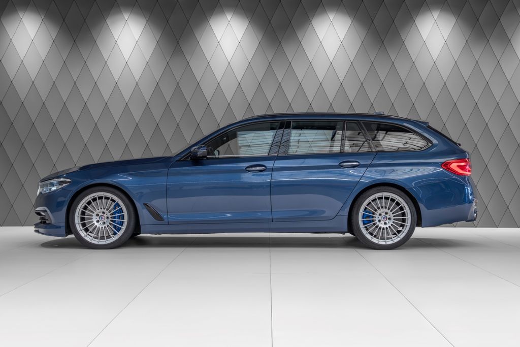 B5 4.4 Bi-Turbo Touring BLUE/BLACK - Bild 4