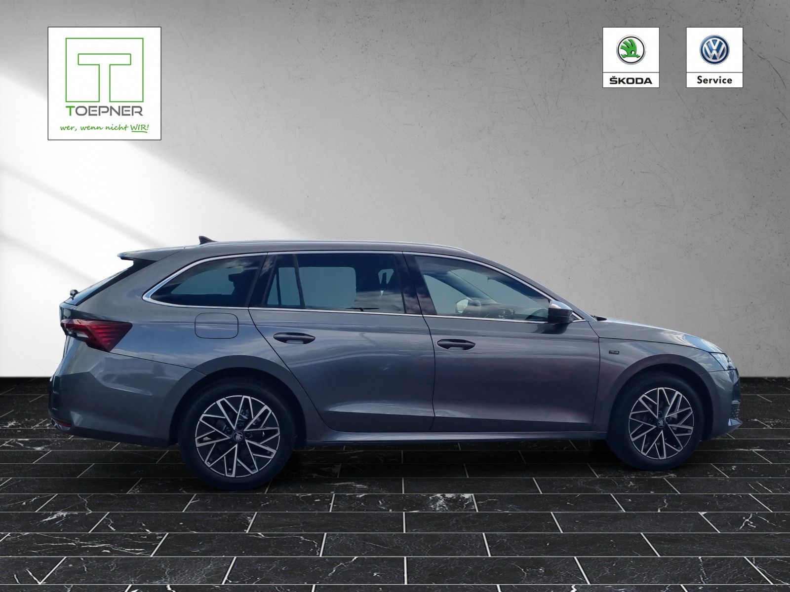 Fahrzeugabbildung SKODA Octavia Combi Tour 2.0 TDI AHK Licht&Sicht+ Win+