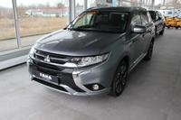 Mitsubishi Outlander PHEV Plus 4WD