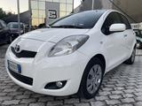 Toyota Yaris Yaris 5p 1.3 dual Sol my10 facelift - gebrauchte Toyota Yaris mit Facelift