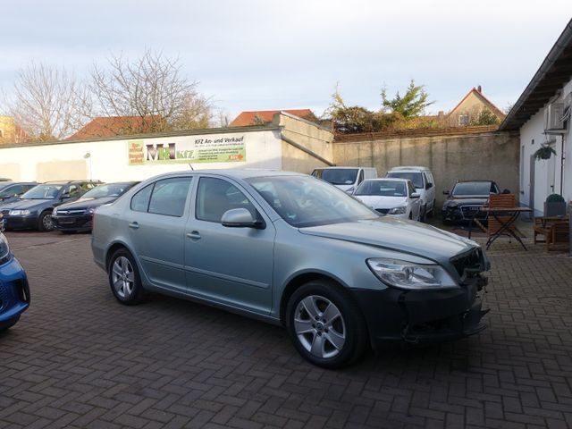 Skoda Octavia 1,8 Lim.EU5,  Motor/Getriebe/Airbags ok