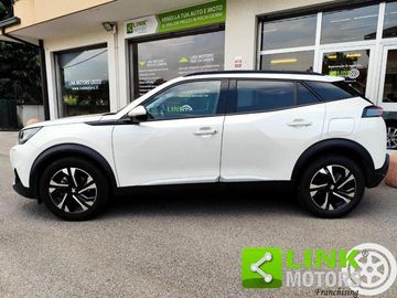 Peugeot 2008 - 11