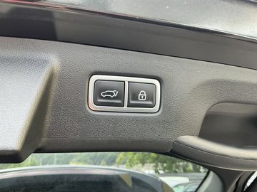 KIA Sorento - 5