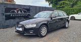 Audi A4 Avant Attraction/NAVI/PDC/SHZ/TEMPOMAT/ - Audi A4: Kombi, Attraction