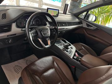 Audi Q7 - 9