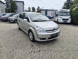 Toyota Corolla Verso *KLIMAAUTO*TEMPOMAT*PDC* - gebrauchte Toyota Corolla Verso aus dem Jahr 2006