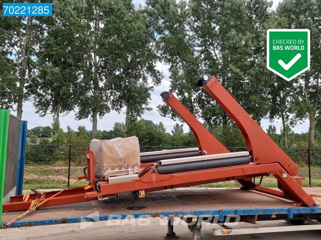 Otros HYVA NG 2018 VAXL 6X2 18 tons HYVA SKIPLOADER AB