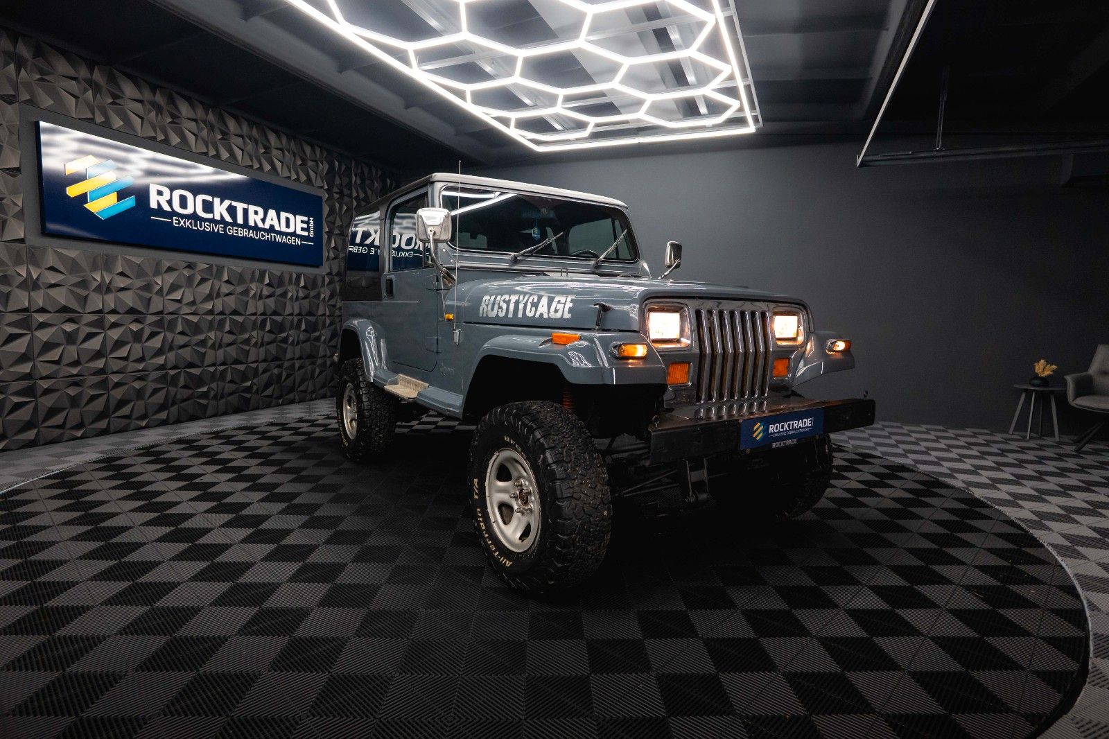 Fahrzeugabbildung Jeep Wrangler 4.0 Offroad 4x4 H-Zulassung *HardTop*