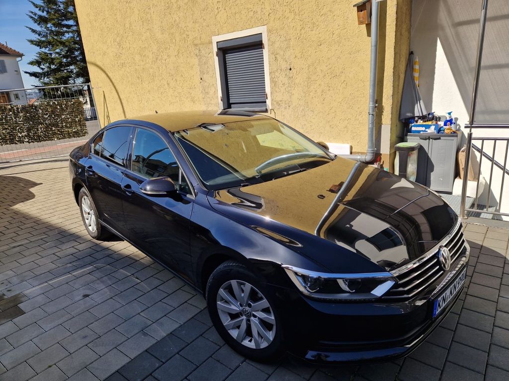 Image of Volkswagen Passat