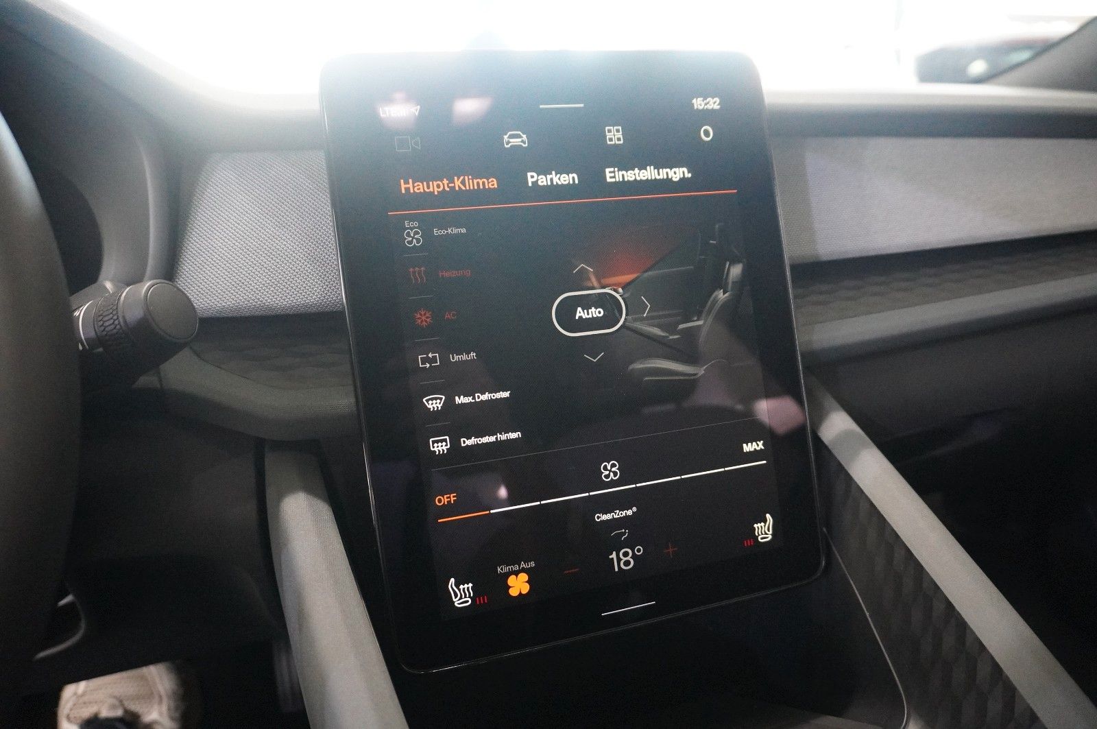 Fahrzeugabbildung Polestar 2 Long Range DUAL-MOTOR NAVI/LED/360°/VIRT/PILOT