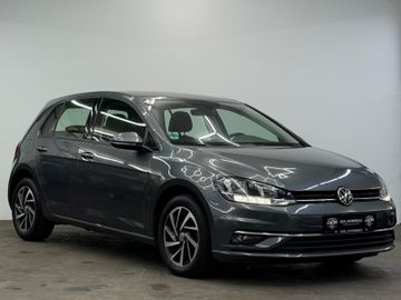 Volkswagen Golf - 3