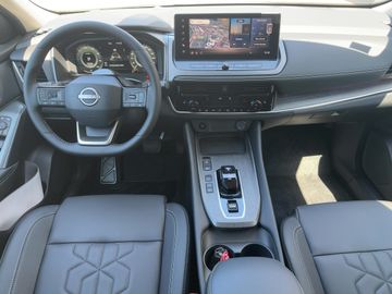Nissan Qashqai 1.5 e-POWER TEKNA 205 PS NAVILED