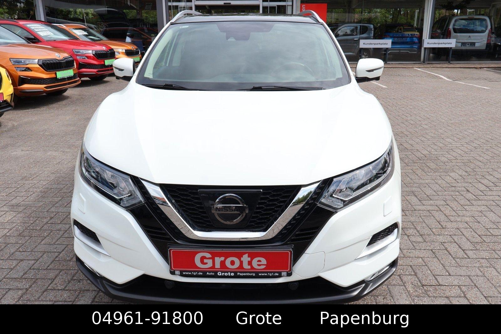Nissan Qashqai 1.2 DIG-T N-CONNECTA AT Navi Pano AHK