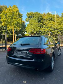 Audi A4 - 5