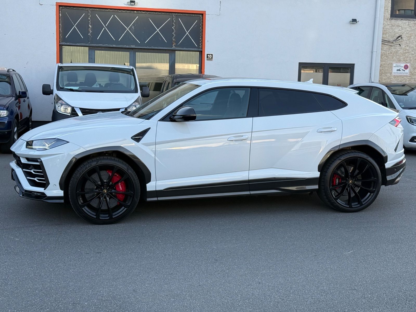 Lamborghini Urus 4.0 V8 Autom. Carbon Akrapovic Fond-DVD foto 1