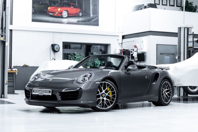 Porsche 911 Turbo S Cabriolet I PDLS+ I 18 Wege I 2.Hand