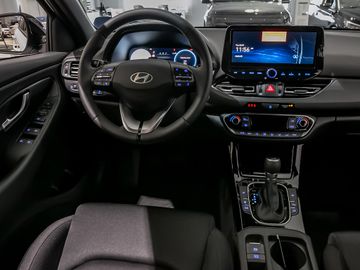 Hyundai i30 cw 1.6 Trend Navi Spurhalteassistent Kamera