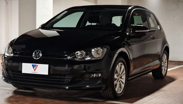 Volkswagen Golf VII-UNICO PROPRIETARIO-PARIALNUO