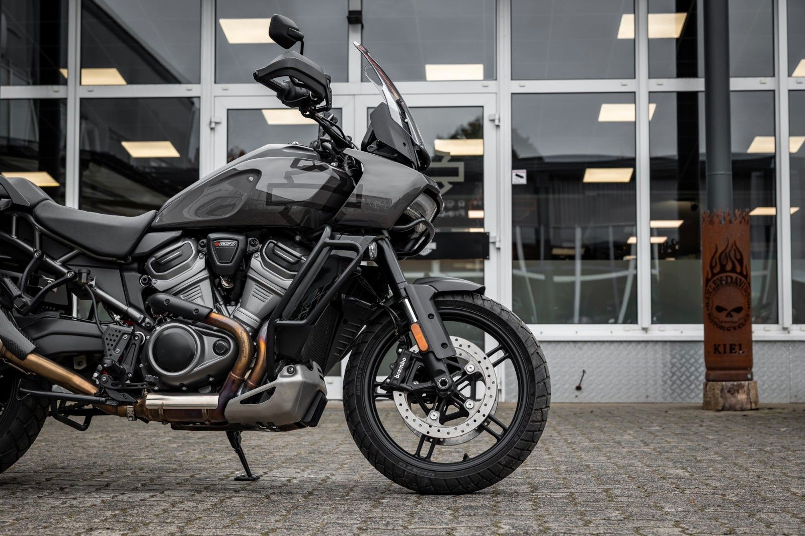 Fahrzeugabbildung Harley-Davidson RA1250S Pan America Special - ZARD-Sportauspuff