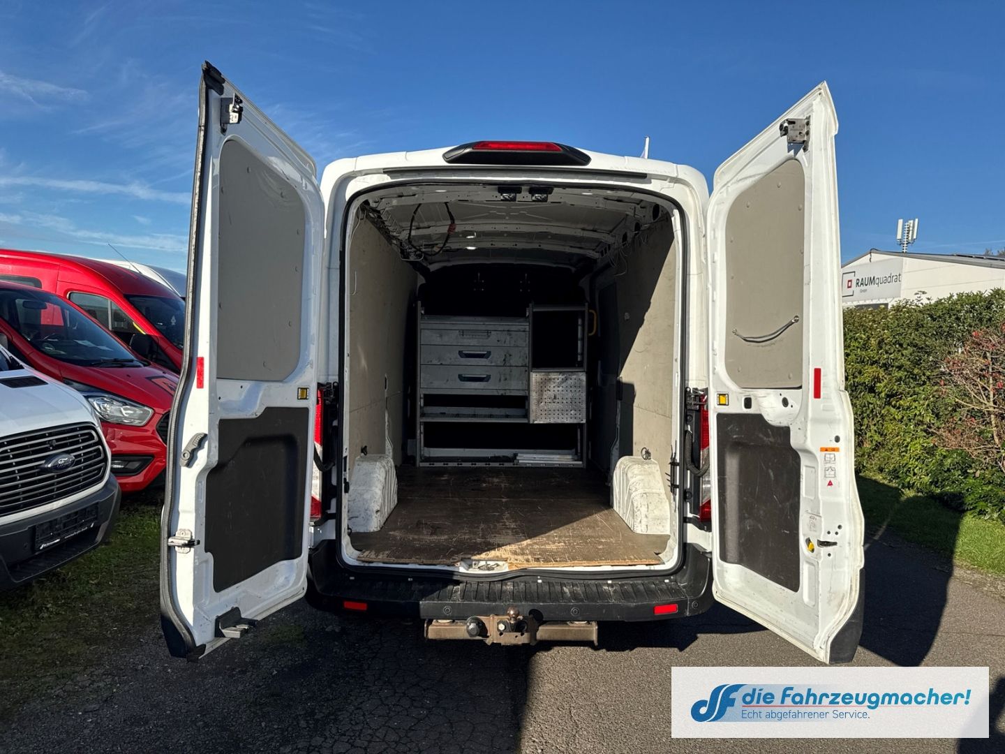 Fahrzeugabbildung Ford Transit Kasten 350 L3 Trend AHK DAB SHZ *EXPORT