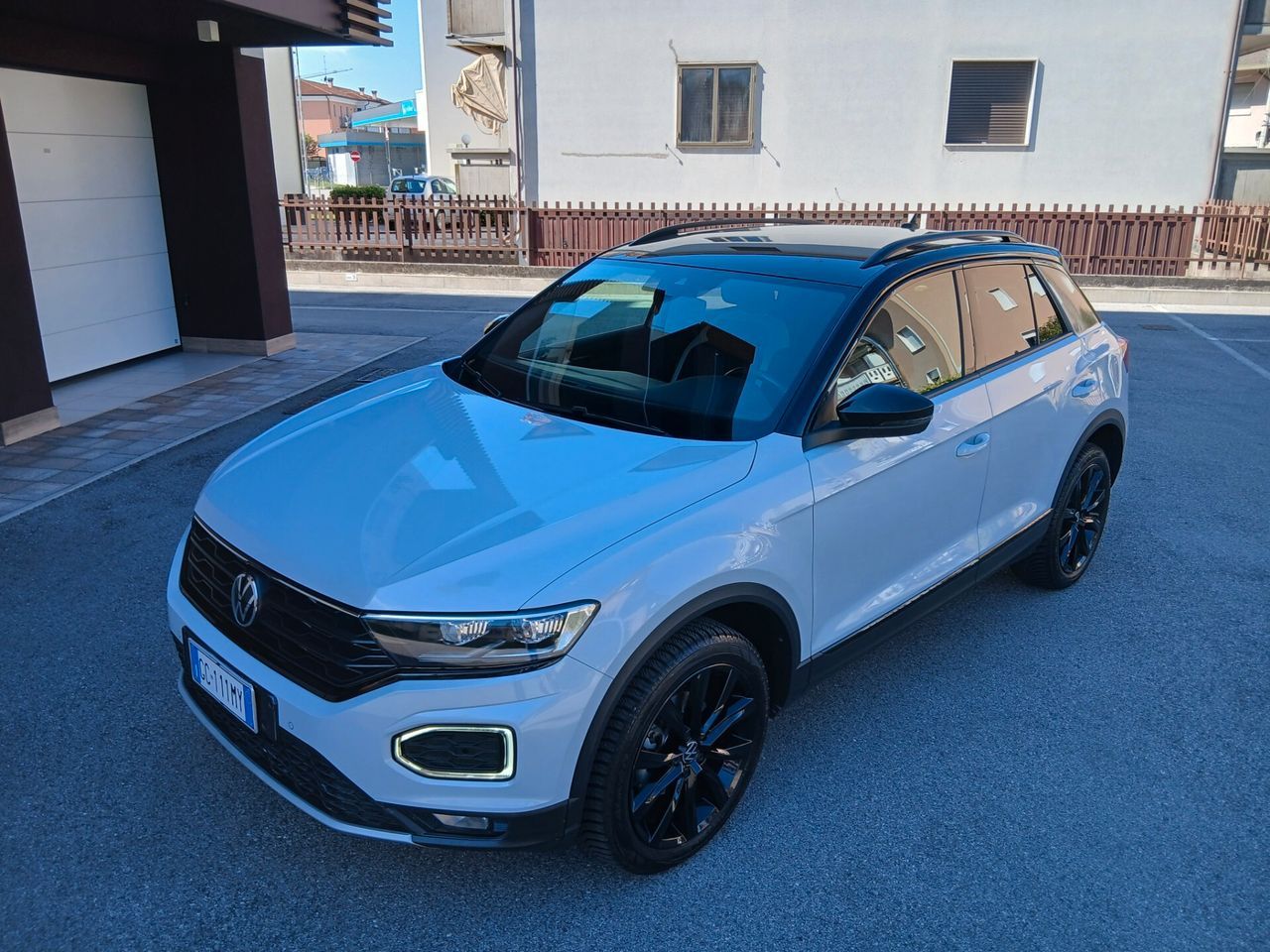 Volkswagen T-Roc 1.5 TSI ACT DSG Advanced BlueMo imagem 3
