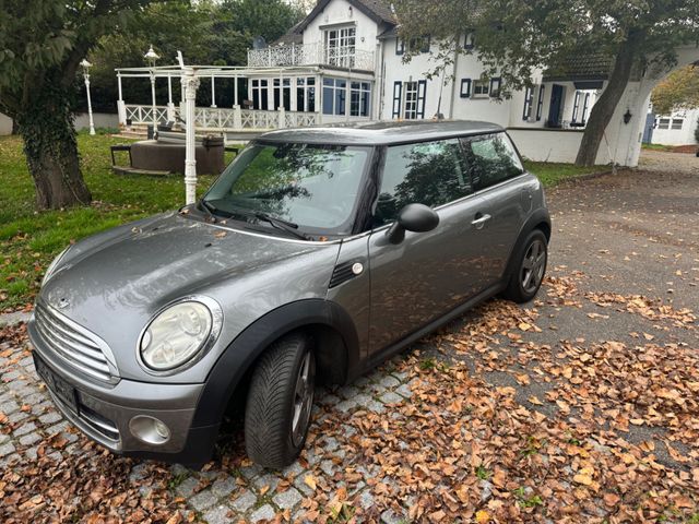 MINI Cooper Diesel, gute Ausstattung, TÜV 06/2026