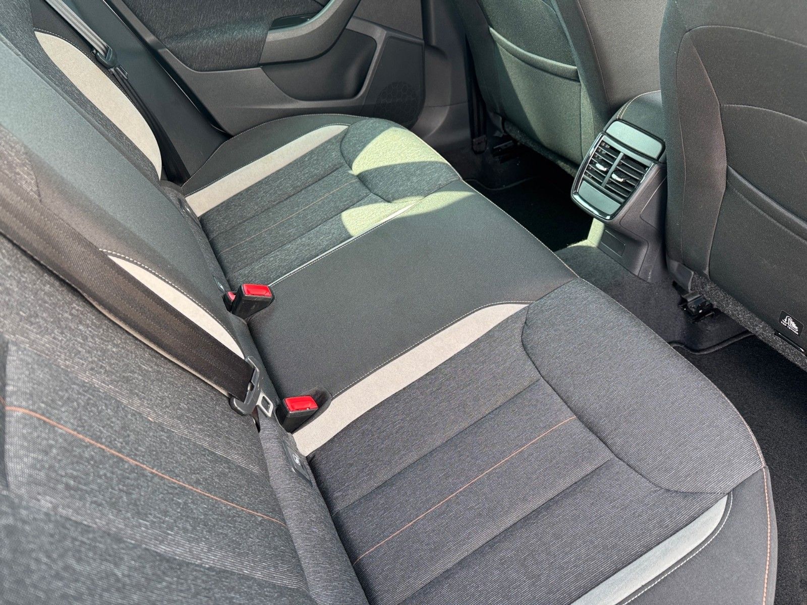 Fahrzeugabbildung SKODA Kamiq Style 1.0 TSI